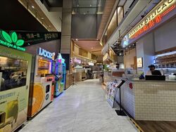 111 Somerset (D9), Retail #557111551